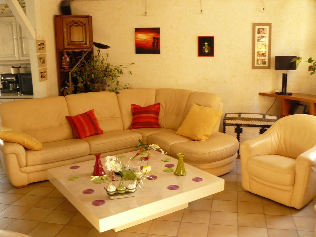 Bed and Breakfast Les Galets D'Evelyne Etoile-sur-Rhone Экстерьер фото